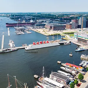 https://amstel-botel.amsterdamhotelsnl.com